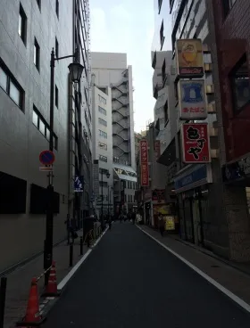 サンシャインビルの外観