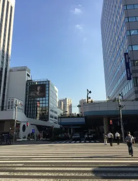サンシャインビルの外観