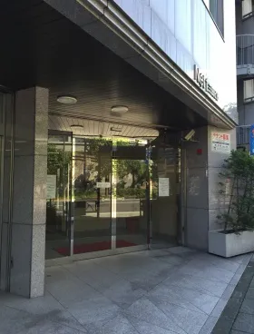 NET1三田ビルの外観