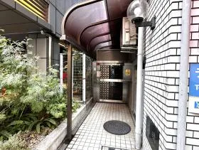 芝シティビルの外観