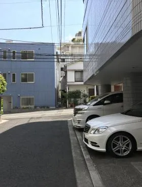 デリス三田ビルの外観