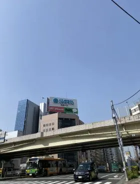 芝コバヤシビルの外観