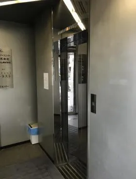 藤ビルの外観