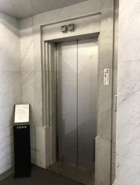 三田北島ビルの外観