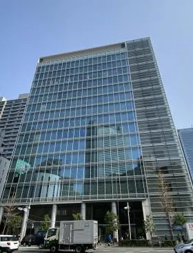 三菱ケミカルホールディングスビルの外観