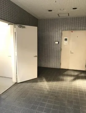 小宮ビルの外観