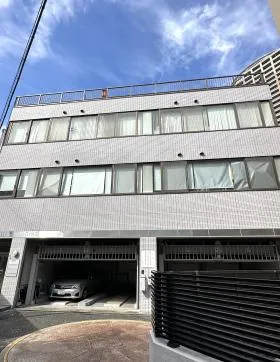 小宮ビルの外観