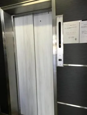 品川ステーションビルの外観