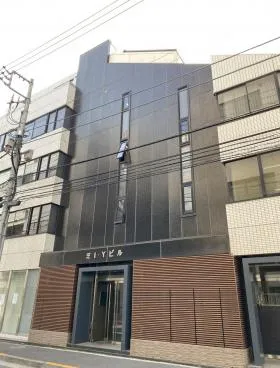 芝IYビルの外観