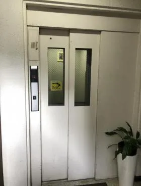 KITAハイム芝ビルの外観