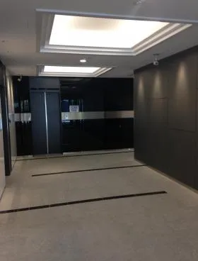 菱化ビルの外観