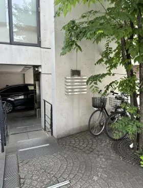 SPC市谷ビルの外観