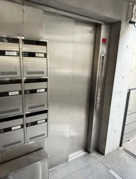 SPC市谷ビルの外観