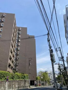 コンフォリアビルの外観