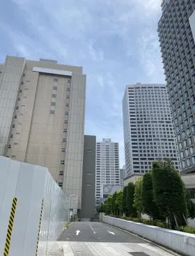 三田ベルジュビルの外観