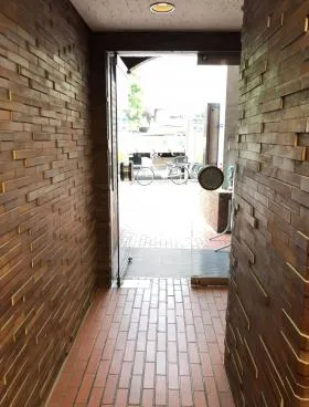 アドバンテック南青山ビル(旧:三和青山ビルの外観