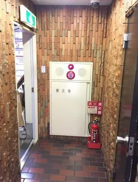 赤坂スクエアビルの外観