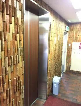 赤坂スクエアビルの外観
