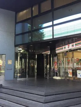 南青山STビルの外観