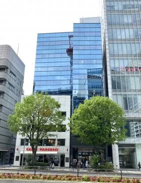 NH青山ビルの外観