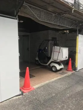 生泉市ヶ谷ビルの外観