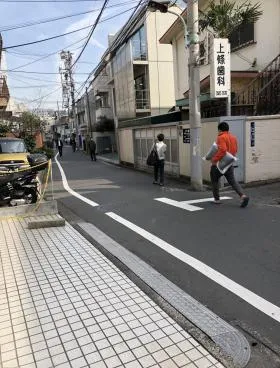八幡ビルの外観