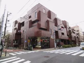 南青山SOビルの外観