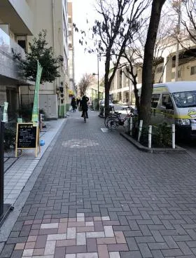 上野中央ビルの外観