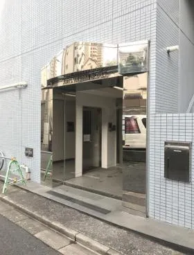 イマスオフィス早稲田(旧ARTS WASEDA BLDG)の外観