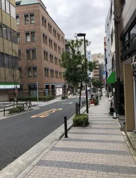 淡路町龍名館ビルの外観