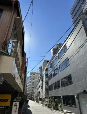淡路町龍名館ビルの外観