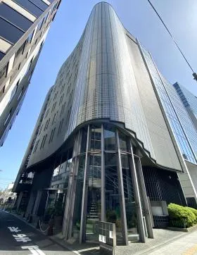 グリーン南平台ビルの外観