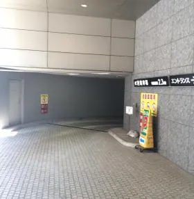 新幸橋ビルの外観