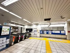 東京メトロ有楽町線「新富町駅」