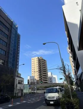 渋谷神泉マークビルの外観