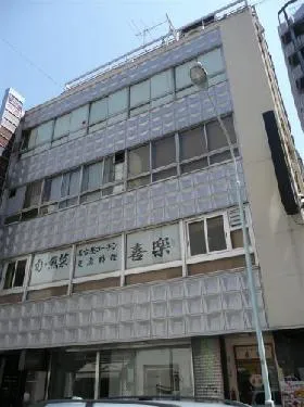 花椿ビルの外観