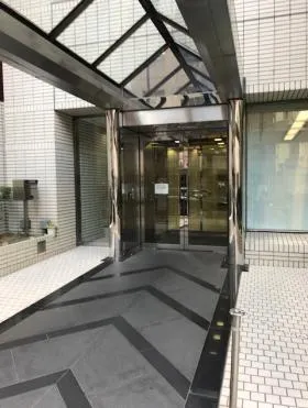 池袋ISPタマビルの外観