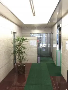 新川STビルの外観