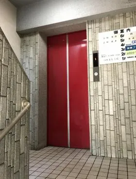 吉澤ビルの外観