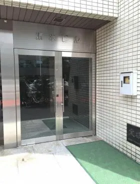清水ビルの外観