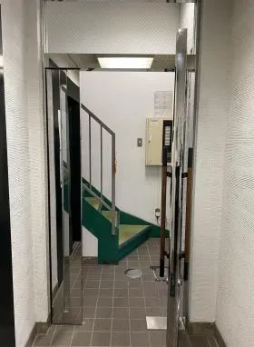 SP-1ビルの外観