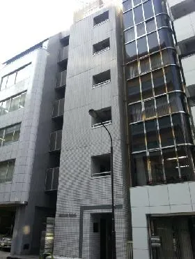 三沢ビルの外観