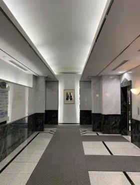 ユニデン八丁堀の外観