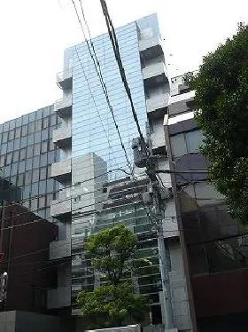 三翔ビル本郷の外観