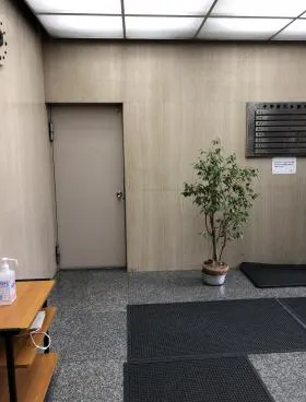 十字屋ビルの外観