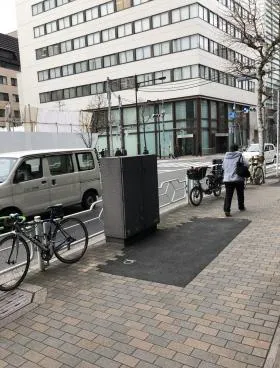 十字屋ビルの外観