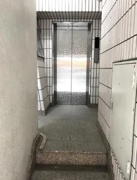 長崎堂ビルの外観