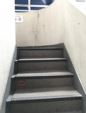 長崎堂ビルの外観
