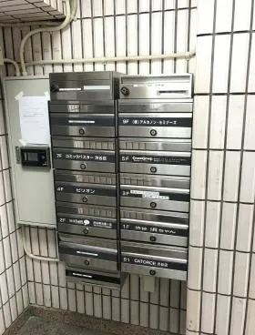 長崎堂ビルの外観