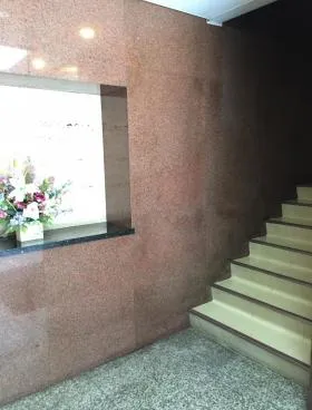 荒井金属ビルの外観